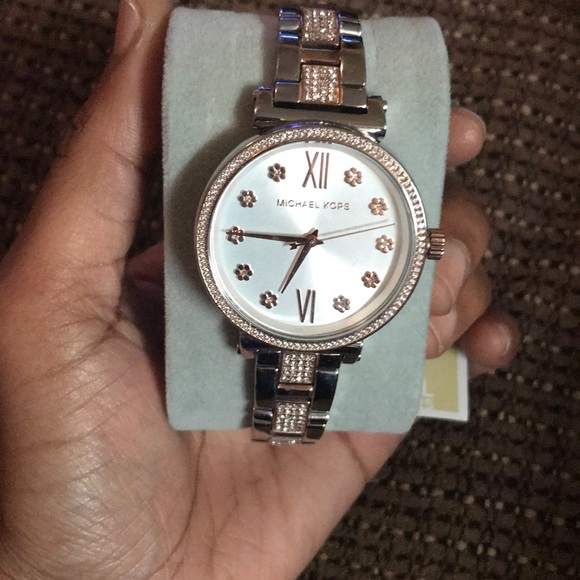 Brand new Silver&Rose Gold Michael Kors Watch - Picture 1 of 5